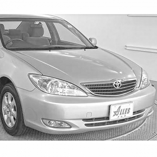 Капот Toyota Camry '01-'06 контрактный решетка