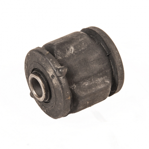 Сайлентблок заднего нижнего рычага продольный Akitaka 0101-080