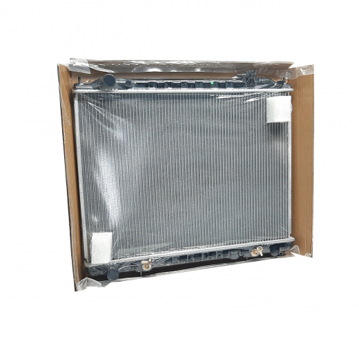 Радиатор охлаждения Nissan Terrano '95-'03/ Elgrand '97-'02 (VQ35DE) E.C.H.O.