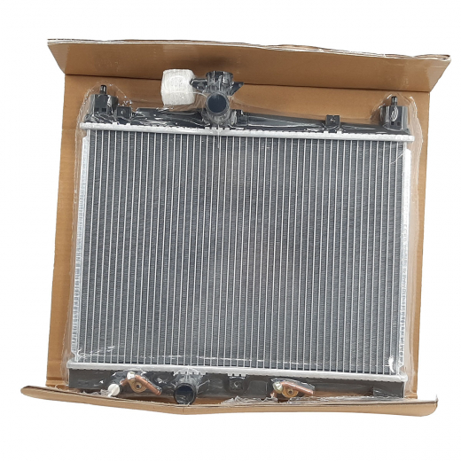 Радиатор охлаждения Toyota Vitz/ Platz '99-'05 (1SZ-FE, 2SZ-FE) E.C.H.O.