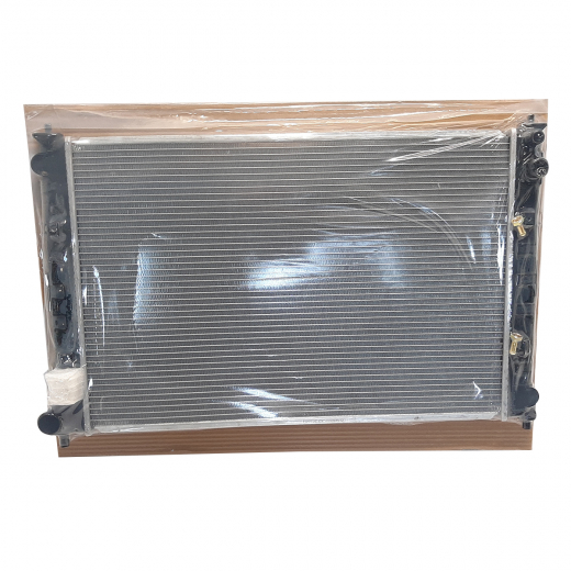 Радиатор охлаждения Mazda MPV '99-'06 (AJ-DE)  E.C.H.O.