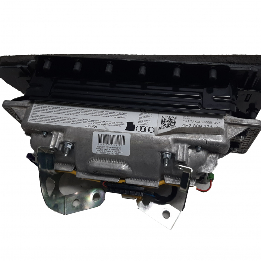 Подушка безопасности в панель с пиропатроном Audi A6 '04-'10/ A6 Allroad '07-'12 Контрактный
