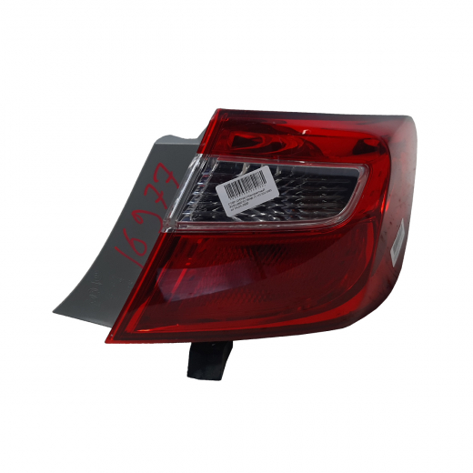 Стоп сигнал Toyota Camry '11-'15 правый (33-143) контрактный 