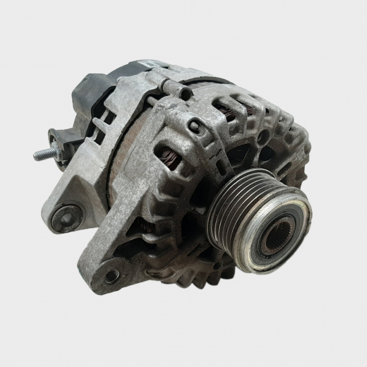 Генератор двигателя Kia Sorento '09-'12/ Sportage '10-'14/ Sportage '10-'16/ Hyundai Santa Fe '10-'12/ iX35 '09-'13 (D4HB, D4HA) 3 контакта контрактный