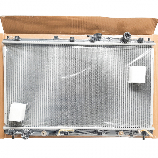 Радиатор охлаждения Mitsubishi Diamante '94-'05 (6G73, 6A13, 6G72) Panda