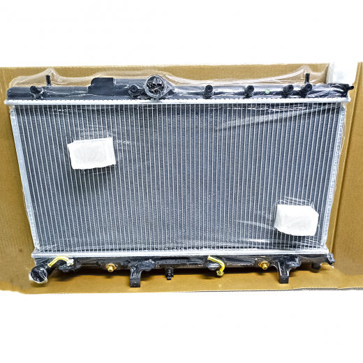 Радиатор охлаждения Subaru Impreza '00-'07 (EJ205, EJ207) Panda