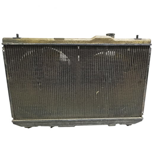 Радиатор охлаждения Toyota Vista/ Camry '94-'98 (4S-FE, 3S-FE) MT контрактный в сборе