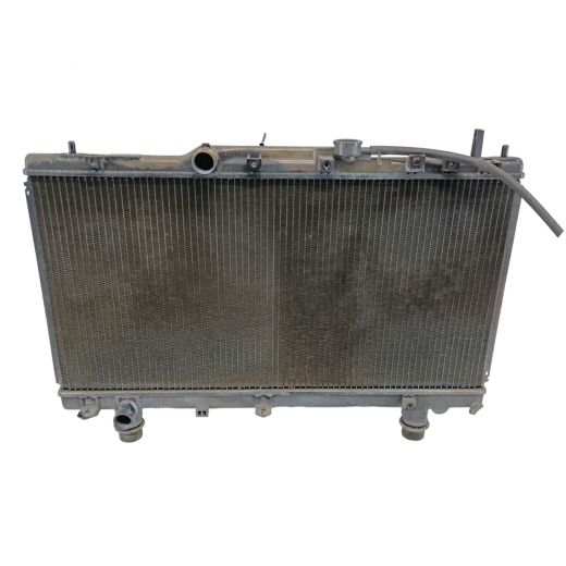 Радиатор охлаждения Toyota Caldina/ Carina / Corona Premio '96-'01 (7A-FE, 5E-FE, 5A-FE, 4A-GE, 4A-FE) MT (без вентиляторов) контрактный