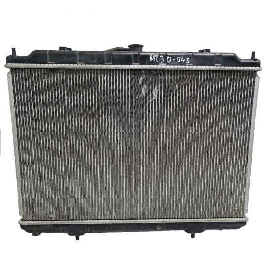 Радиатор охлаждения Nissan X-Trail '00-'07 (QR20DE) MT контрактный в сборе