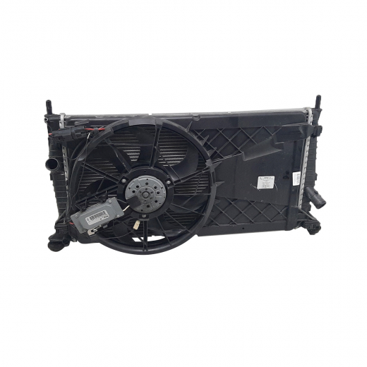 Радиатор охлаждения Mazda MazdaMazda 3/ Axela '03-'09 (LF-DE, L3-VDT, L3-VE, LF-VE) контрактный в сборе