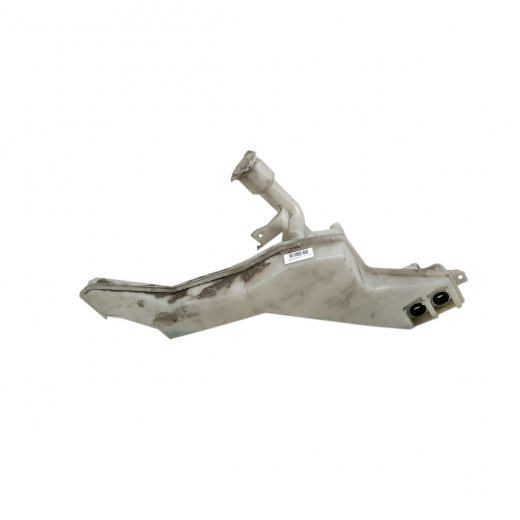 Бачок омывателя Mitsubishi Dion '00-'06/ Dingo '98-'02 контрактный