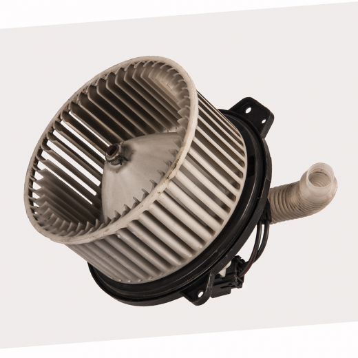 Моторчик печки Mazda Capella '00-'02/ Familia '00-'04/ Premacy '00-'05/ Tribute '00-'12/ 323/ Astina/ Protege '00-'04/ 626 '00-'02/ Ford Laser Lidea '00-'01/ Ixion '00-'03 контрактный 