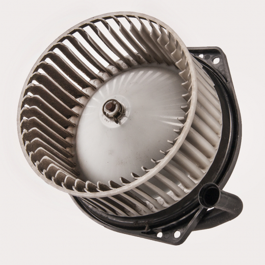 Моторчик печки Mitsubishi Lancer/ Cedia '00-'10 / Dingo '98-'02/ Airtrek '01-'05 контрактный