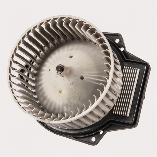 Моторчик печки Nissan Wingroad/ Serena '99-'05 / Presage / Bassara '99-'03 / AD '99-'08 контрактный