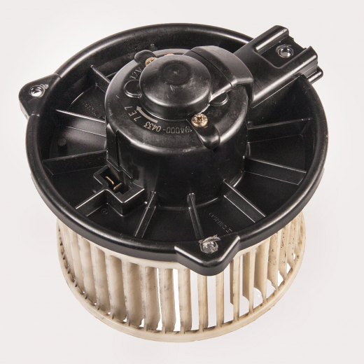 Моторчик печки Honda Insight '99-'06/ Integra '93-'01/ Integra SJ '96-'01/ Orthia '96-'02/ Partner '96-'06/ Prelude '91-'96/ S-MX '96-'02/ Rafaga '93-'97/ Accord '93-'97/ Ascot '93-'97/ Civic '91-'96/ Civic '95-'00/ Domani '92-'96/ Domani '97-'01/ Isuzu Gemini '97-'00 контрактный