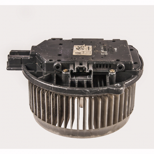 Моторчик печки Toyota Verossa/ Majesta / Mark II '00-'04 / Blit '02-'07 / Brevis / Crown '99-'07 / Soarer '01-'05  контрактный