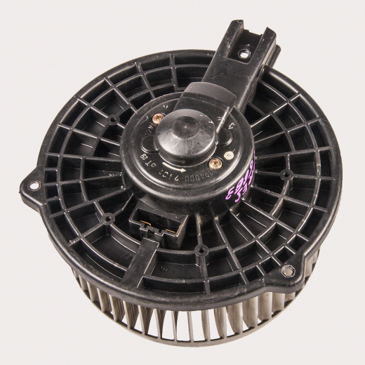 Моторчик печки Toyota Progres '98-'07/ Harrier / Aristo '97-'03 контрактный