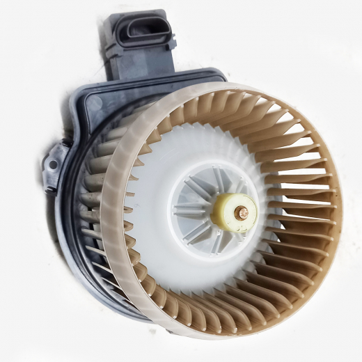 Моторчик печки Toyota Aqua '11-'21/ Axio '12-'24/ Fielder '12-'24/ Probox '14-'24/ Succeed '14-'24/ Mazda Familia Van '18-'24 3 контакта контрактный