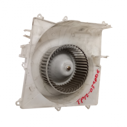 Моторчик печки Nissan Tino/ Sunny '98-'04 / Primera / Bluebird Sylphy '01-'06 контрактный