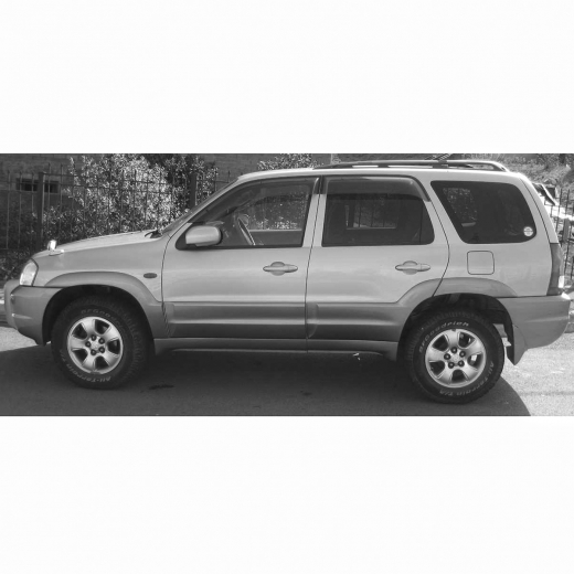 Дверь передняя левая Mazda Tribute '00-'05 контрактная