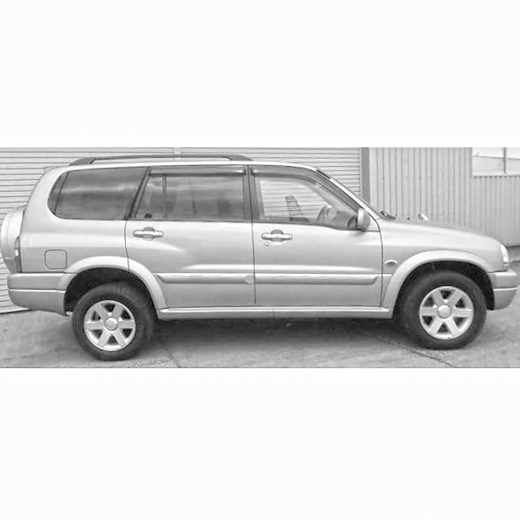 Дверь передняя правая Suzuki Escudo/ Grand Vitara '97-'05  контрактная