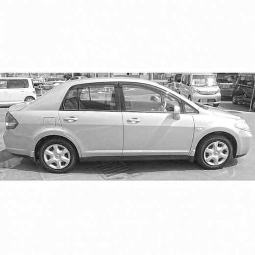 Дверь передняя правая Nissan Tiida HB/ Tiida Latio '04-'12 (JP-spec) контрактная