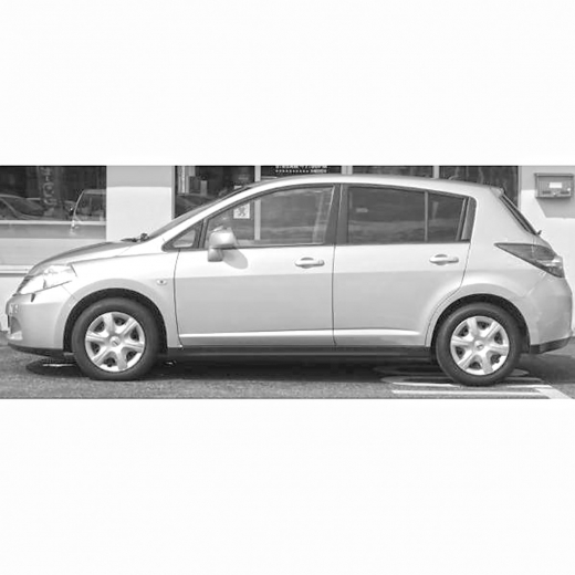 Дверь задняя левая Nissan Tiida HB '04-'12 контрактная