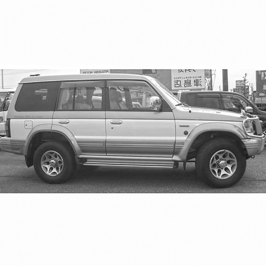 Дверь задняя правая Mitsubishi Pajero '90-'99 контрактная