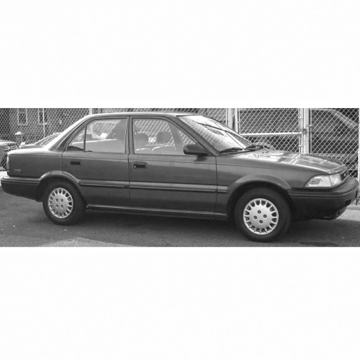 Дверь задняя правая Toyota Corolla Sedan '87-'92 контрактная