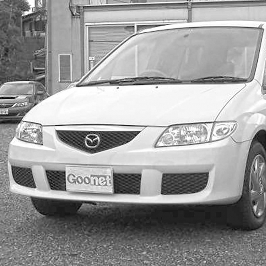Решетка радиатора Mazda Premacy '01-'05 контрактная