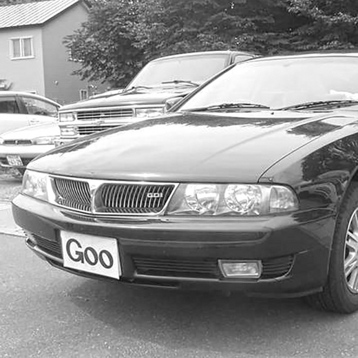 Решетка радиатора Mitsubishi Diamante '97-'05 контрактная