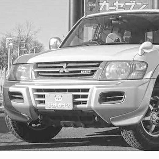 Решетка радиатора Mitsubishi Pajero '99-'02 контрактная