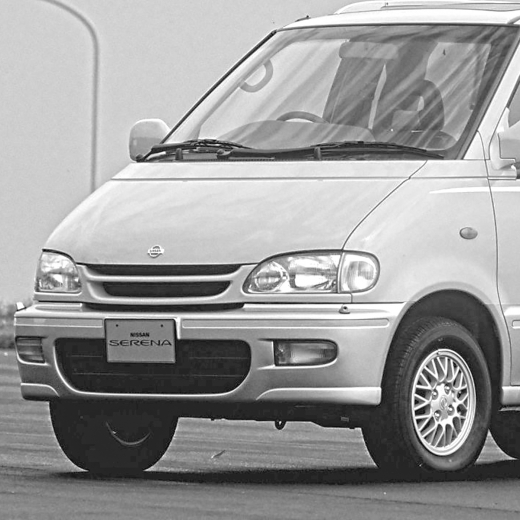 Решетка радиатора Nissan Vanette Serena '97-'99 контрактная
