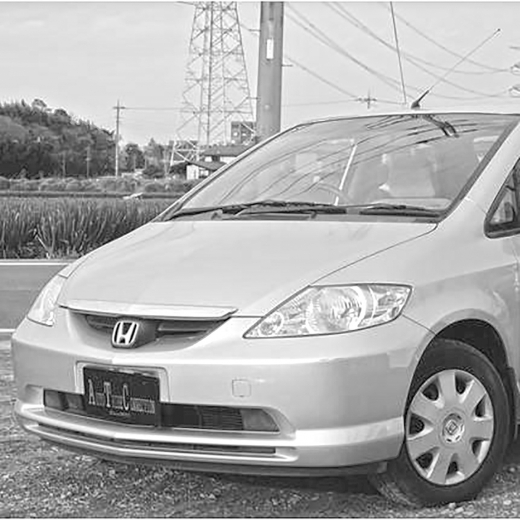 Решетка радиатора Honda Fit Aria '01-'05 контрактная