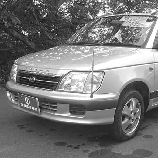 Решетка радиатора Daihatsu Pyzar '97-'02 контрактная