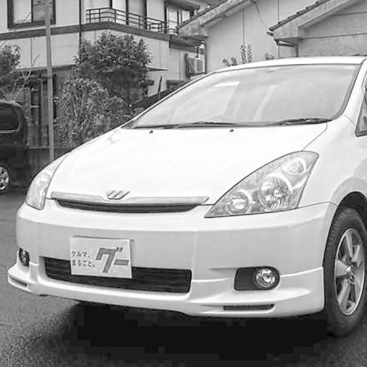 Решетка радиатора Toyota Wish '03-'05 контрактная