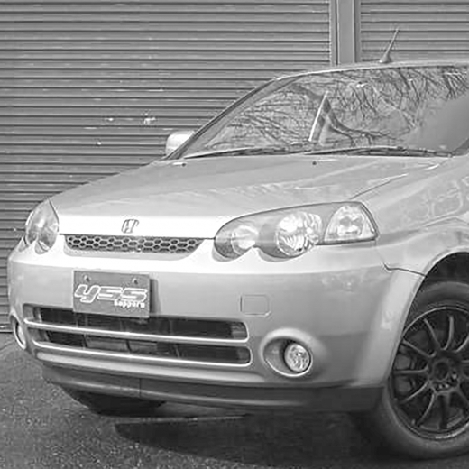 Решетка радиатора Honda HR-V '01-'06 контрактная