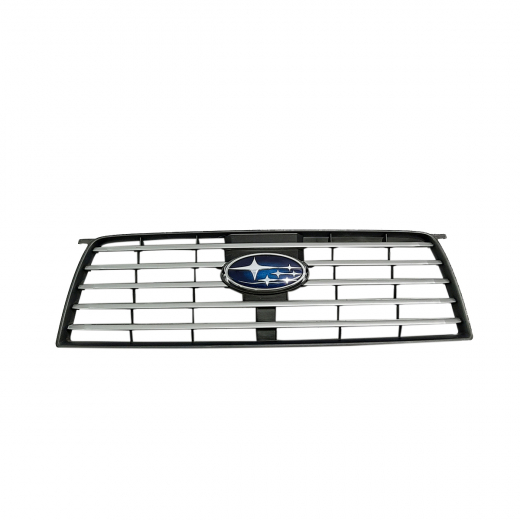 Решетка радиатора Subaru Forester '04-'07 контрактная