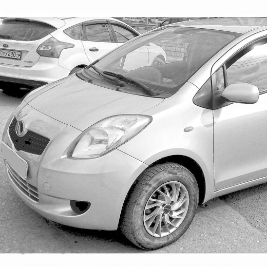Крыло переднее Toyota Vitz/ Yaris HB '05-'08 левое под повторитель контрактное