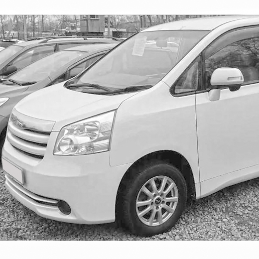 Крыло переднее Toyota Noah '07-'14 левое контрактное