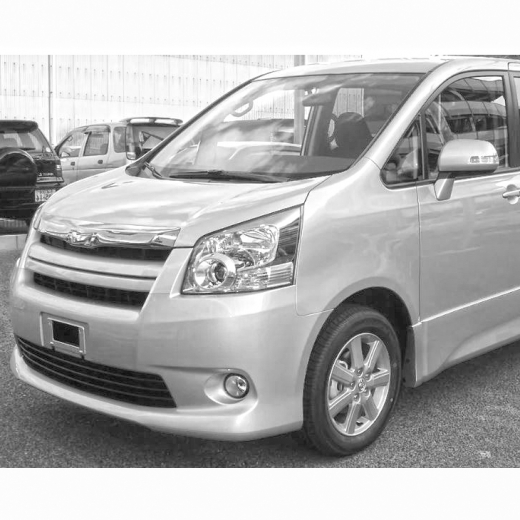 Крыло переднее Toyota Noah '07-'14 левое контрактное