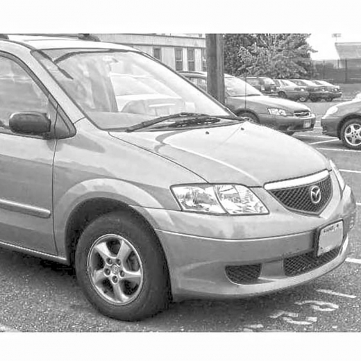 Крыло переднее Mazda MPV '99-'03 правое контрактное