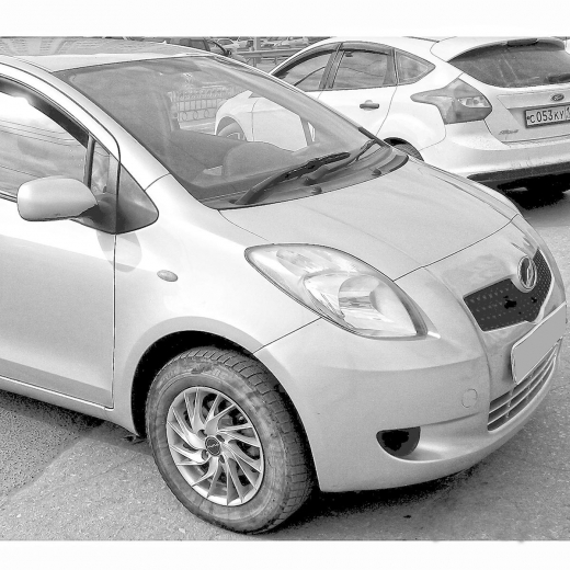 Крыло переднее Toyota Vitz/ Yaris HB '05-'08 правое под повторитель контрактное