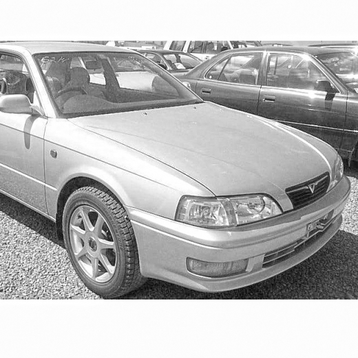 Крыло переднее Toyota Vista Hardtop '94-'98 правое контрактное
