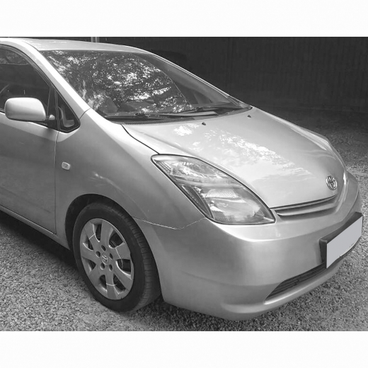 Крыло переднее Toyota Prius '03-'09 правое под повторитель контрактное