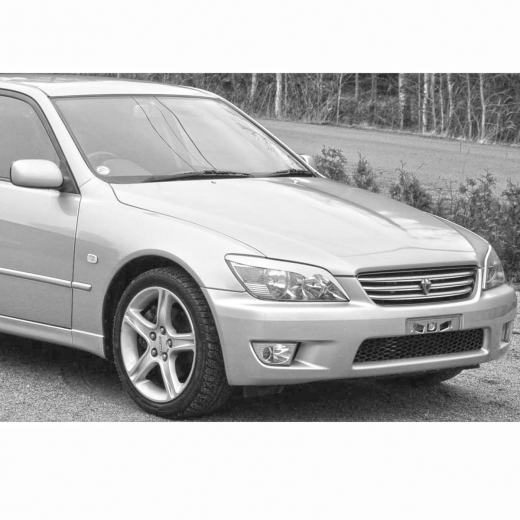 Крыло переднее Toyota Altezza/ Lexus IS '98-'05 правое контрактное