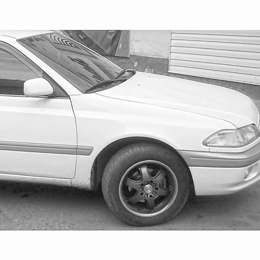 Крыло переднее Toyota Carina '96-'01 правое контрактное