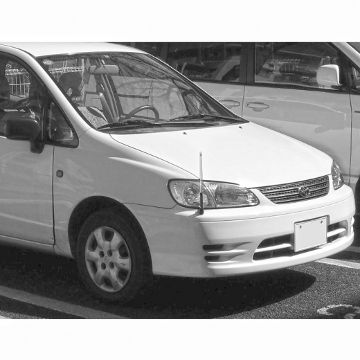 Крыло переднее Toyota Corolla Spacio '97-'01 правое контрактное