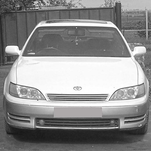 Бампер передний Toyota Windom '91-'94 (32-118) контрактный