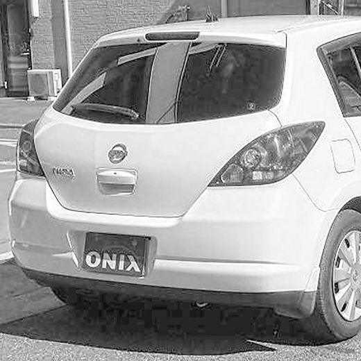 Бампер задний Nissan Tiida (JP-spec) '04-'08 контрактный HB